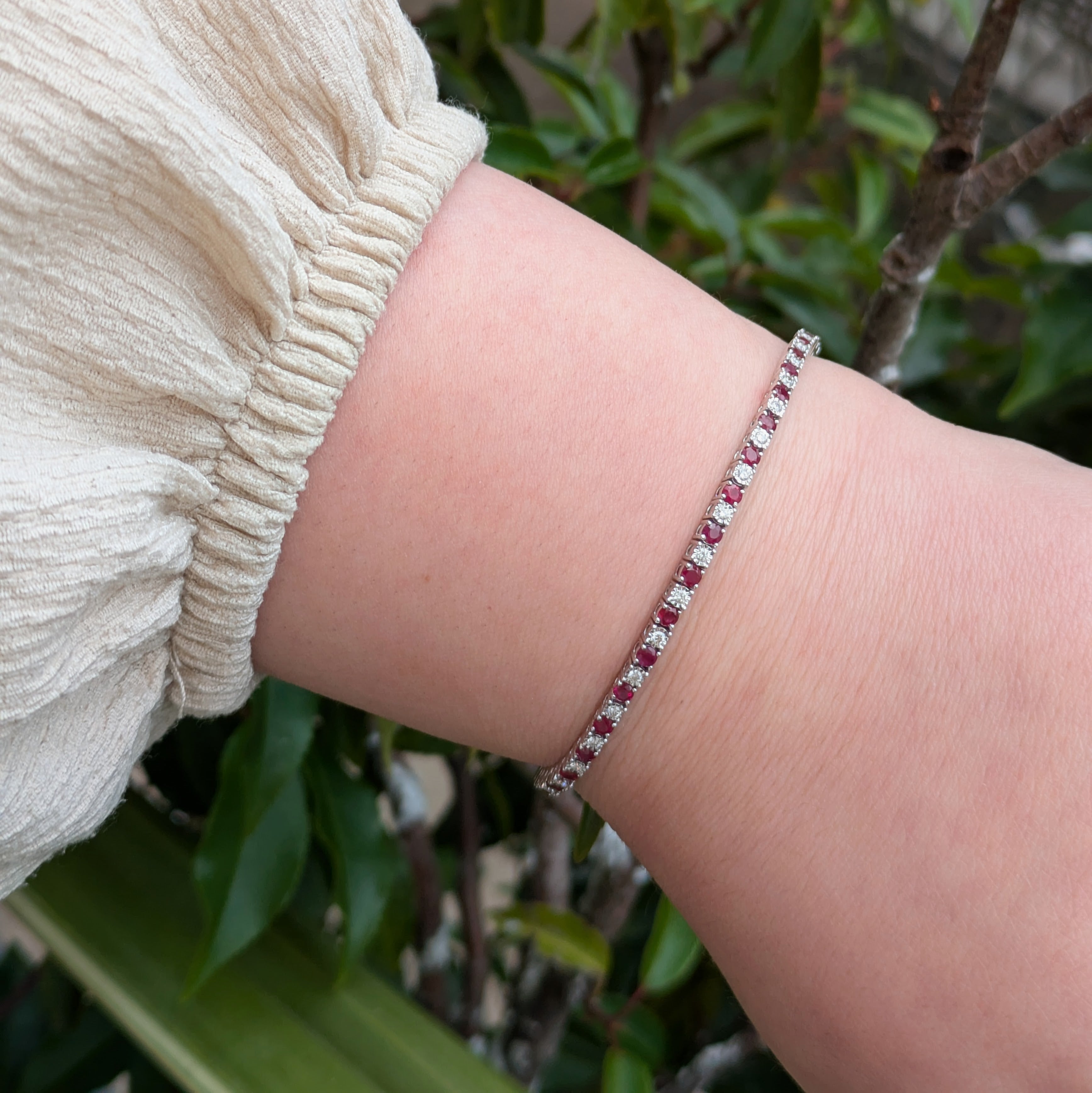 Ruby with illusion set diamonds tennis bracelet F/VS1