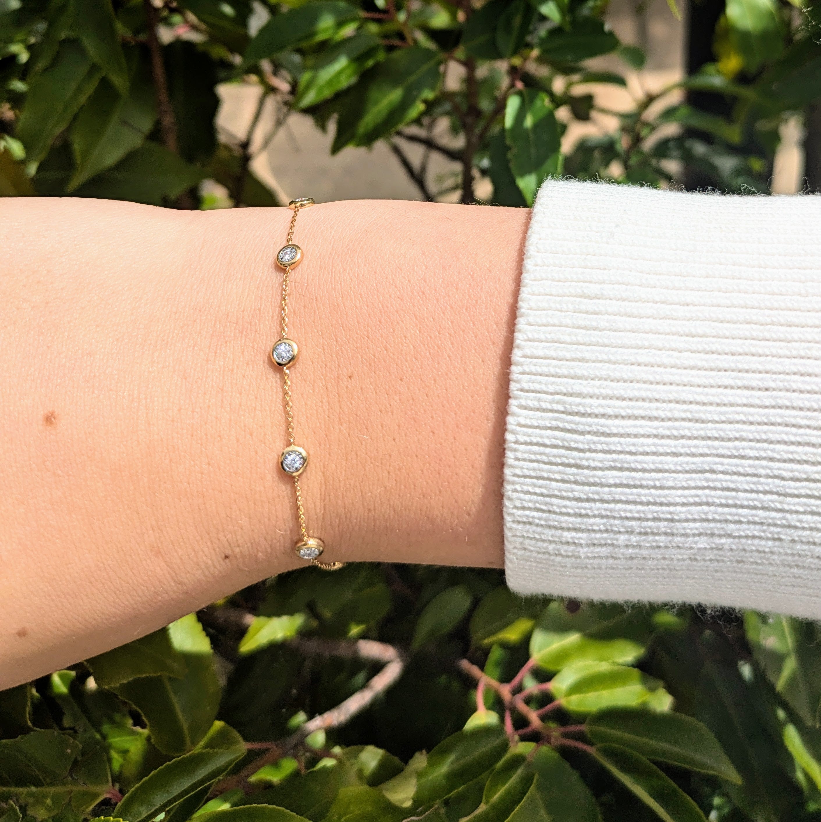 Spectacle Bracelet 0.25ct 18k Y/G