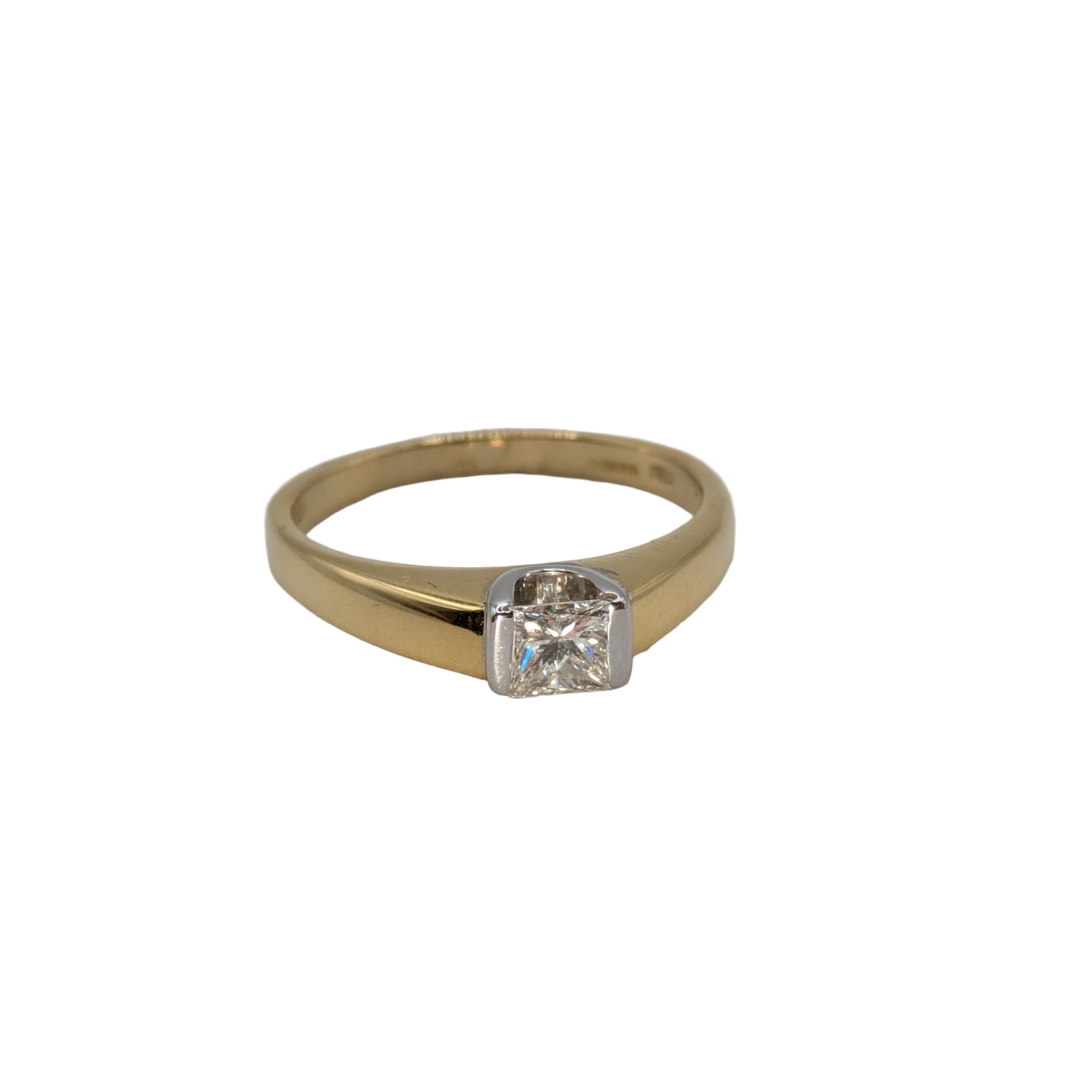 princess cut solitaire 18k wide band ring