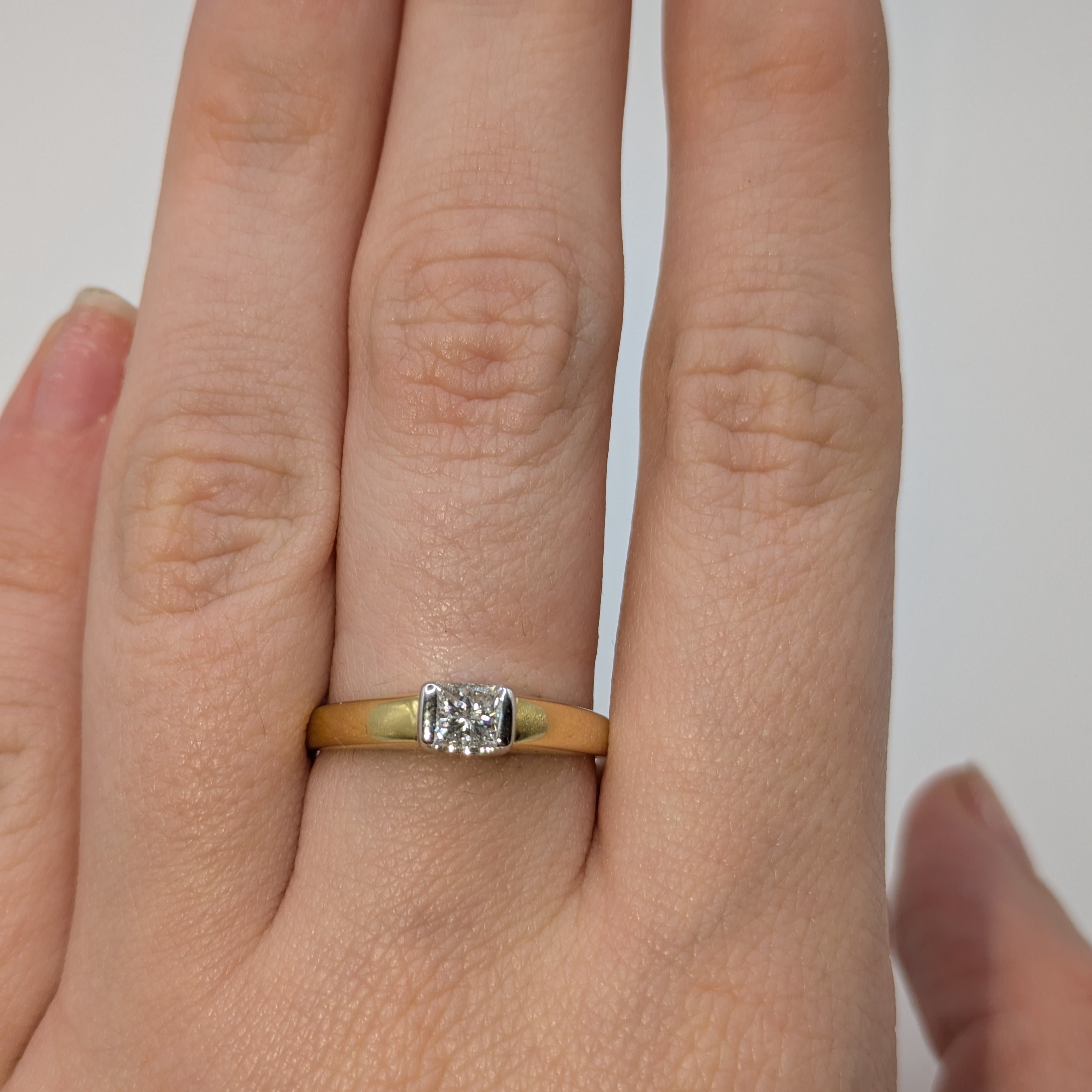 princess cut solitaire 18k wide band ring